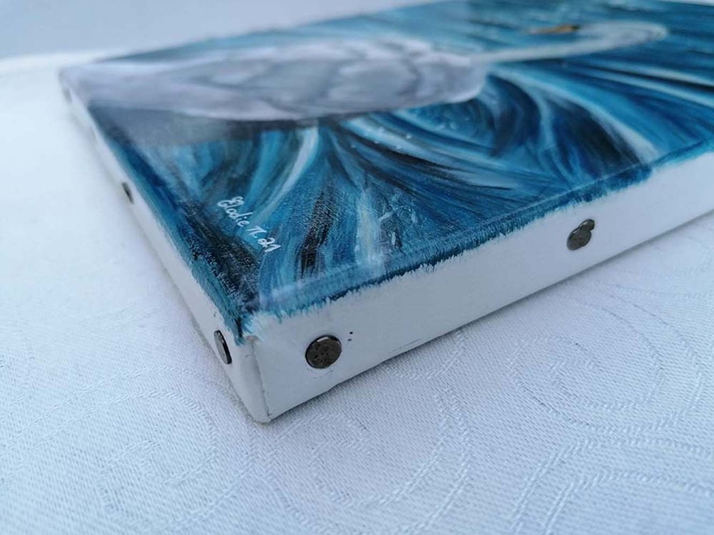 Swan Canvas Side View